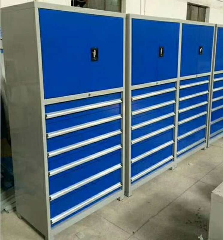 工具柜